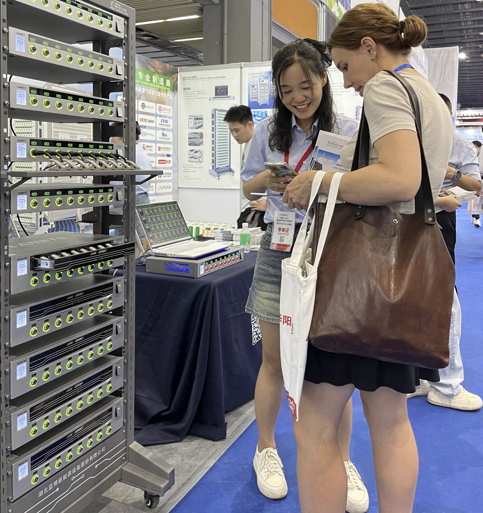 WBE2023展會(huì)09.jpg WBE2023展會(huì)09.jpg