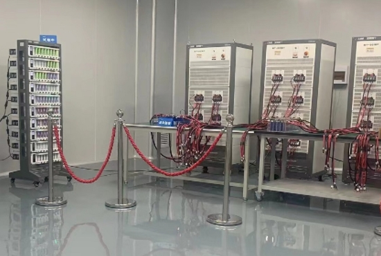 大電流測試設(shè)備.png 大電流測試設(shè)備.png